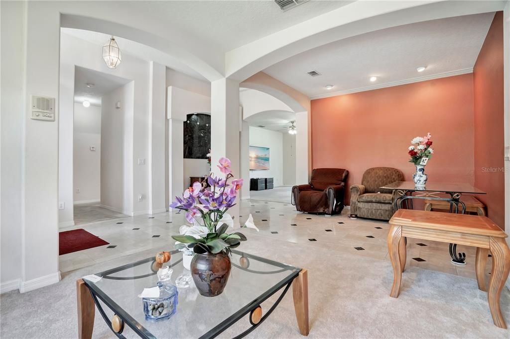 For Sale: $395,000 (3 beds, 2 baths, 2302 Square Feet)