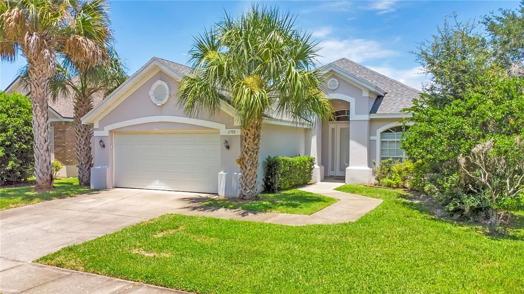 For Sale: $395,000 (3 beds, 2 baths, 2302 Square Feet)