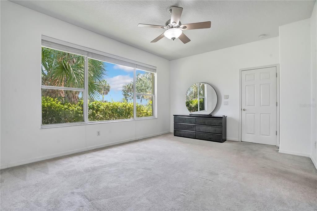 For Sale: $395,000 (3 beds, 2 baths, 2302 Square Feet)