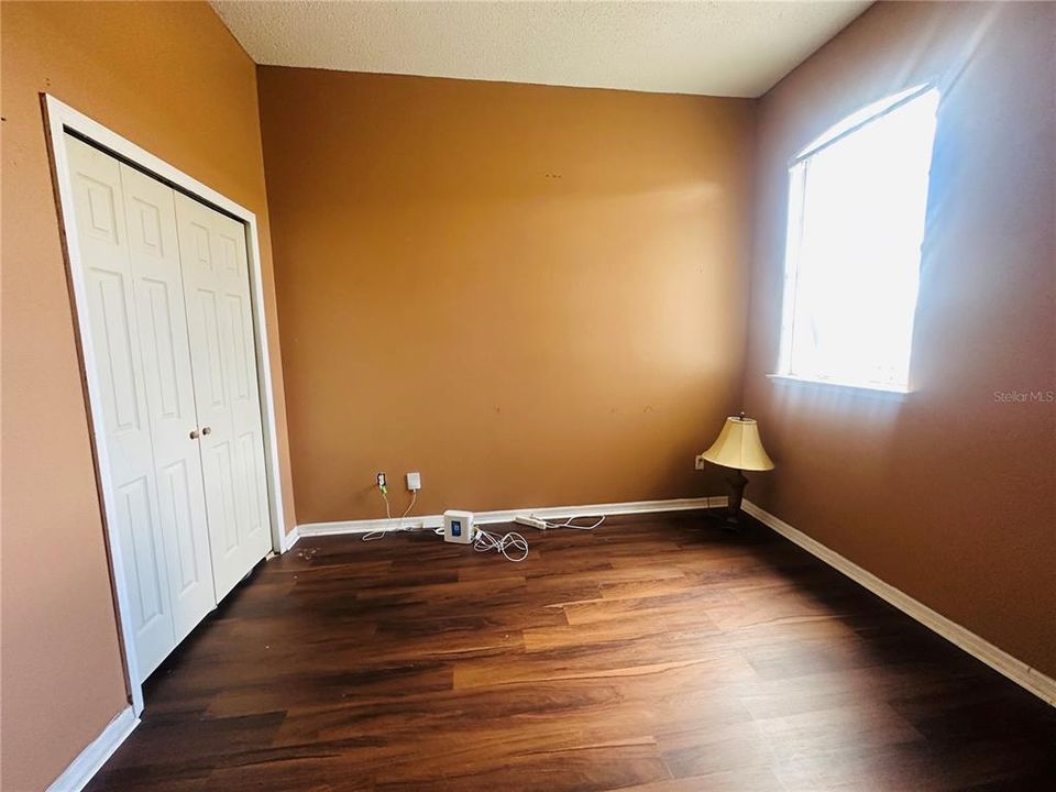 En Venta: $490,000 (3 camas, 2 baños, 2641 Pies cuadrados)