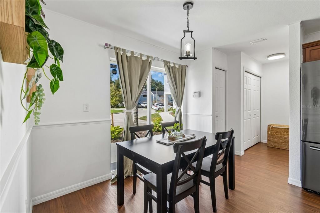 For Rent: $1,900 (3 beds, 2 baths, 1602 Square Feet)