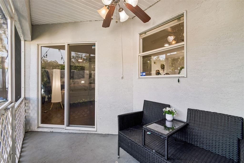 For Rent: $1,900 (3 beds, 2 baths, 1602 Square Feet)