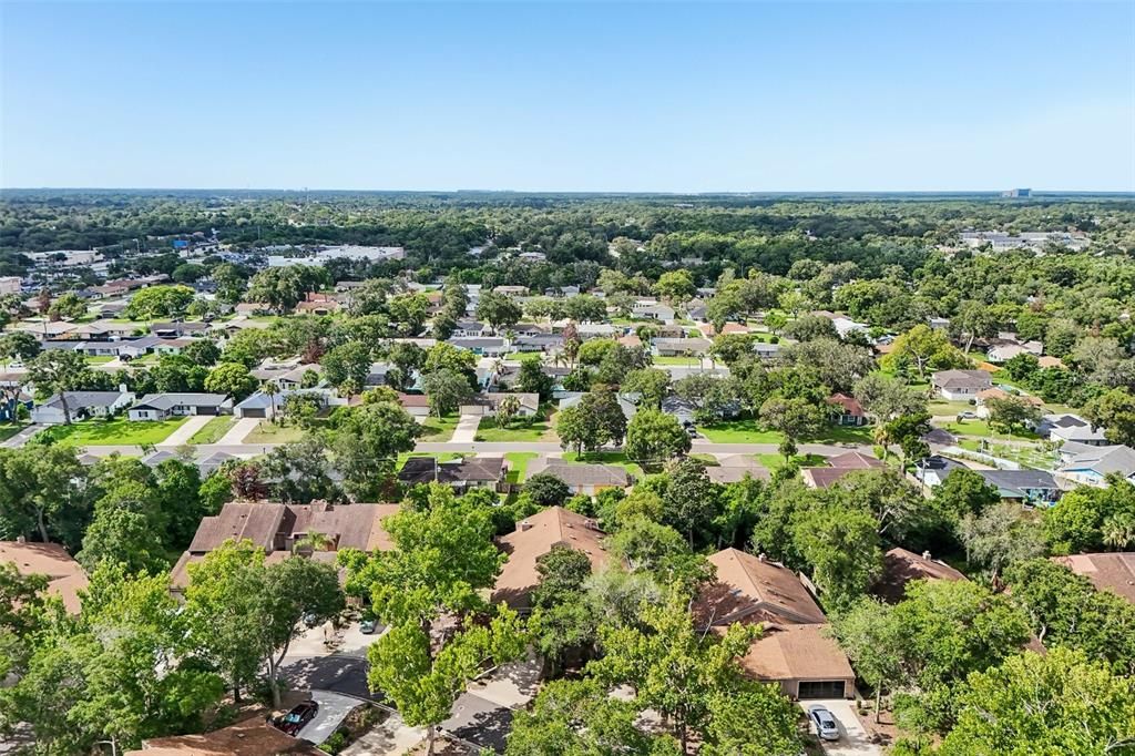 For Rent: $2,000 (2 beds, 2 baths, 1302 Square Feet)