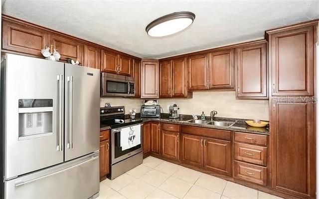 В аренду: $2,150 (2 спален, 2 ванн, 1332 Квадратных фут)
