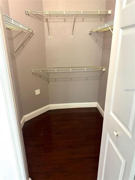 For Rent: $1,850 (2 beds, 2 baths, 1233 Square Feet)