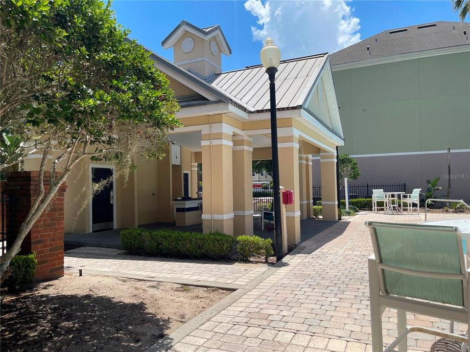 For Rent: $1,850 (2 beds, 2 baths, 1233 Square Feet)