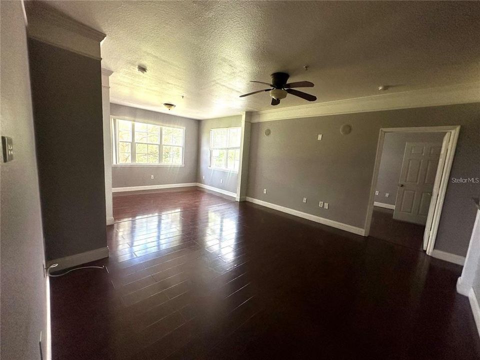 For Rent: $1,850 (2 beds, 2 baths, 1233 Square Feet)