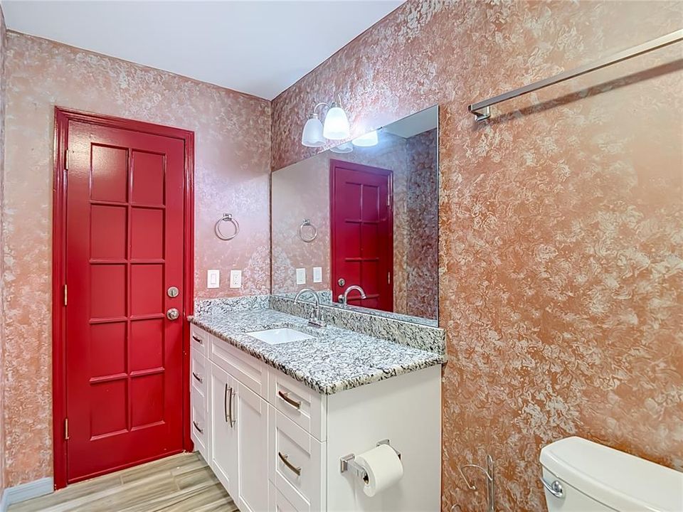 En Venta: $639,000 (5 camas, 3 baños, 2135 Pies cuadrados)