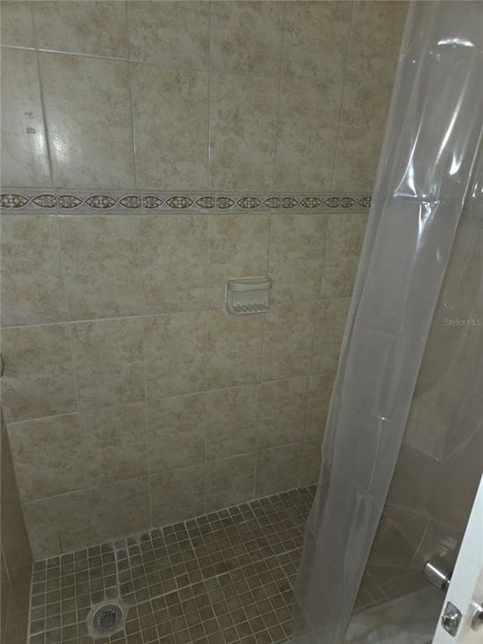 En Renta: $1,650 (4 camas, 2 baños, 1699 Pies cuadrados)