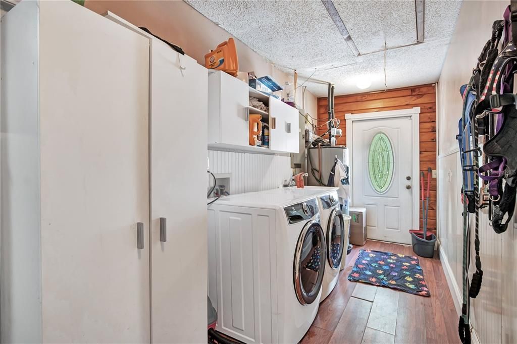 На продажу: $399,000 (3 спален, 2 ванн, 1871 Квадратных фут)