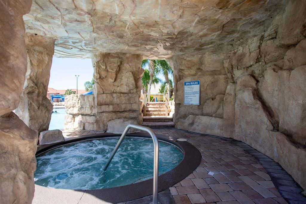 For Rent: $2,500 (4 beds, 3 baths, 1902 Square Feet)