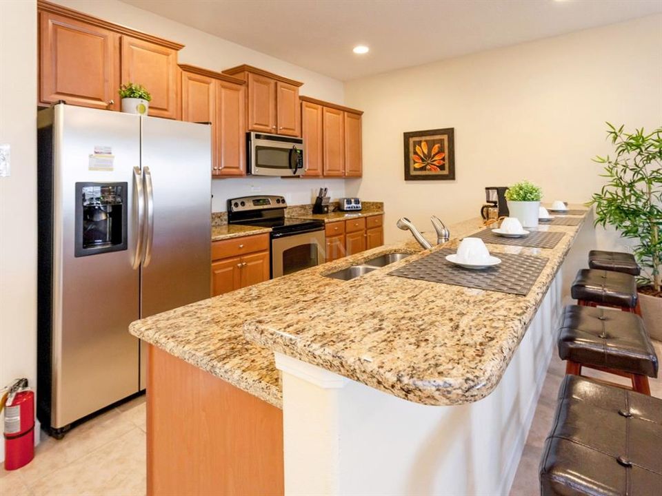 For Rent: $2,500 (4 beds, 3 baths, 1902 Square Feet)