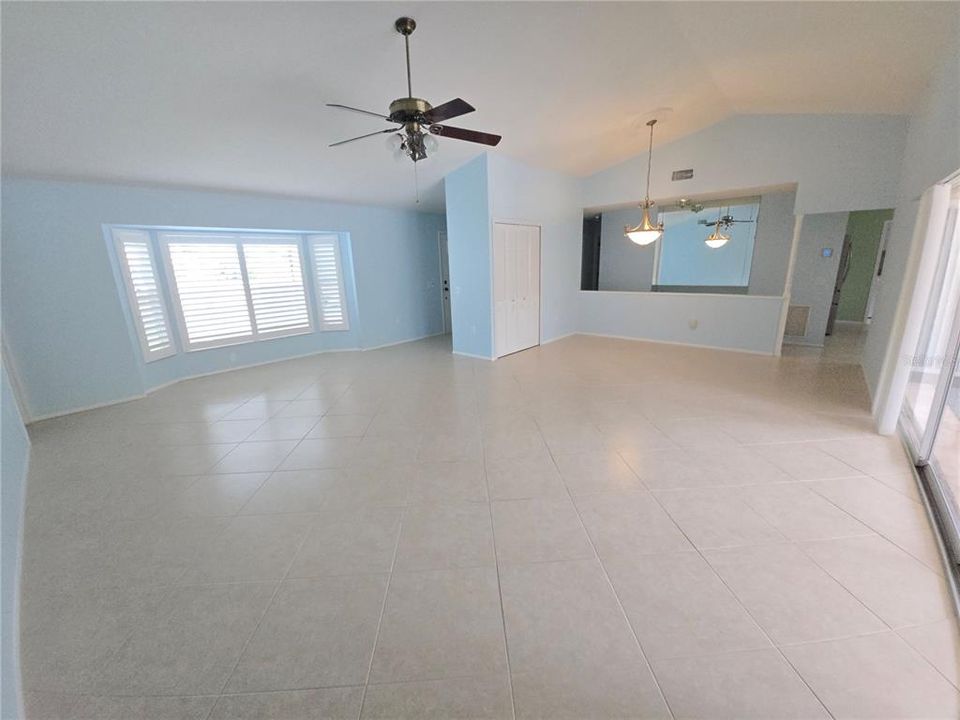 For Rent: $3,000 (3 beds, 2 baths, 1798 Square Feet)