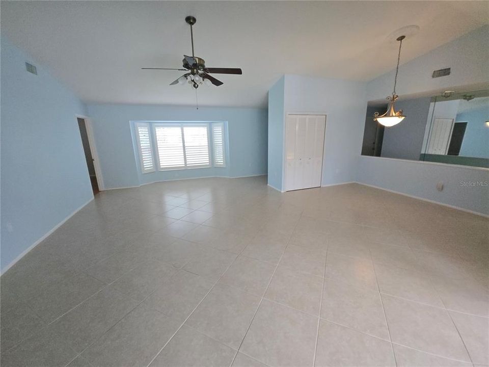For Rent: $3,000 (3 beds, 2 baths, 1798 Square Feet)
