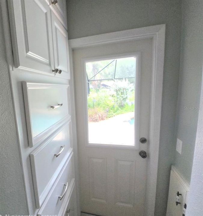 For Rent: $3,000 (3 beds, 2 baths, 1798 Square Feet)