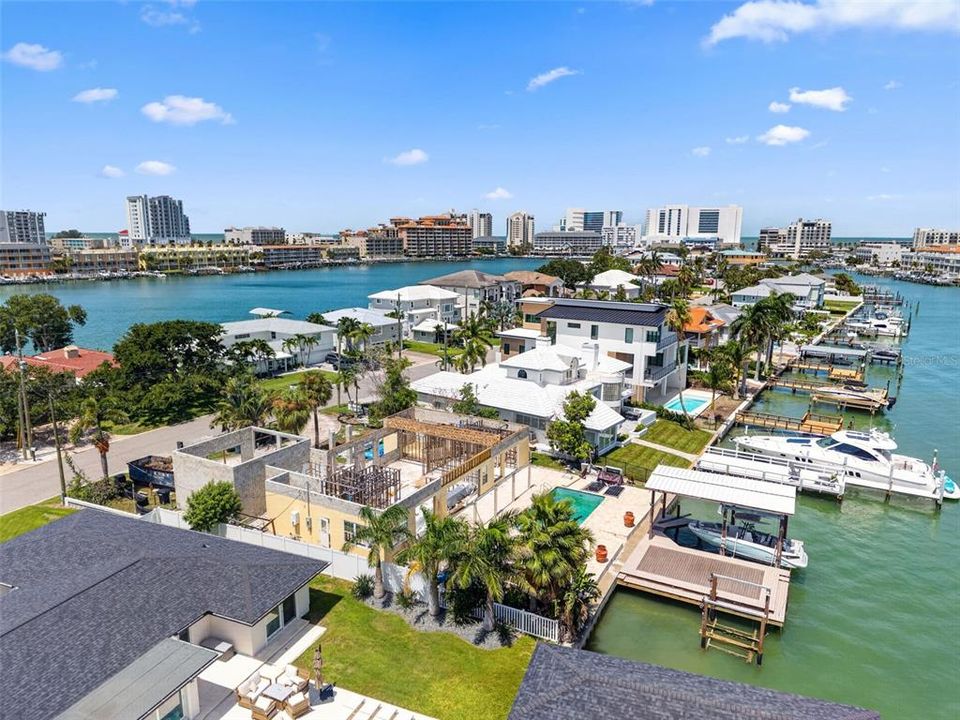 En Venta: $1,899,000 (3 camas, 3 baños, 1648 Pies cuadrados)