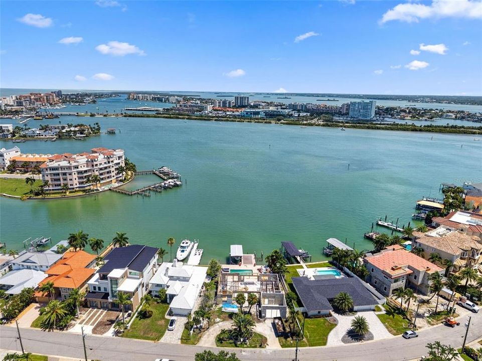 En Venta: $1,899,000 (3 camas, 3 baños, 1648 Pies cuadrados)