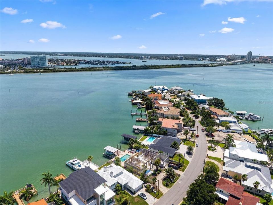 En Venta: $1,899,000 (3 camas, 3 baños, 1648 Pies cuadrados)