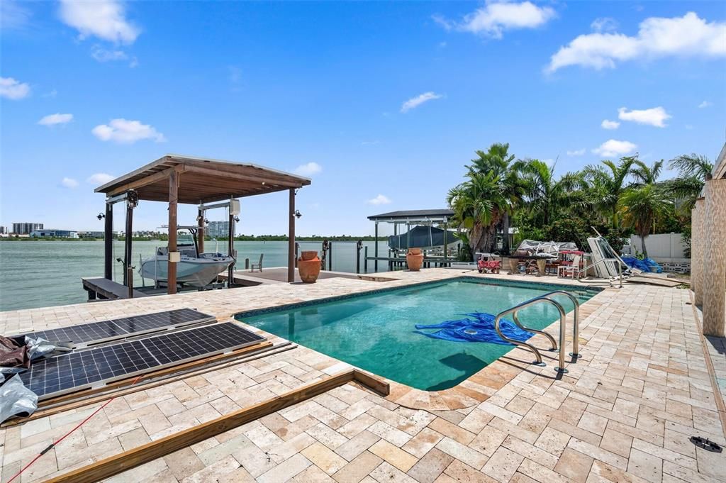 En Venta: $1,899,000 (3 camas, 3 baños, 1648 Pies cuadrados)