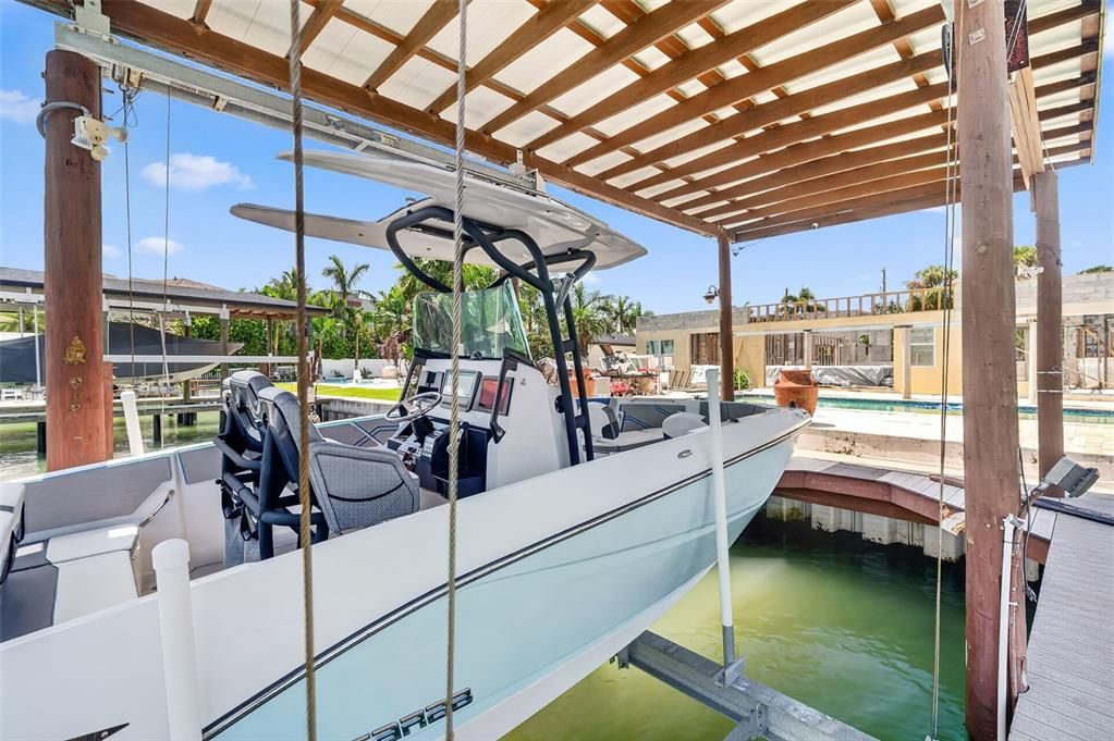 En Venta: $1,899,000 (3 camas, 3 baños, 1648 Pies cuadrados)