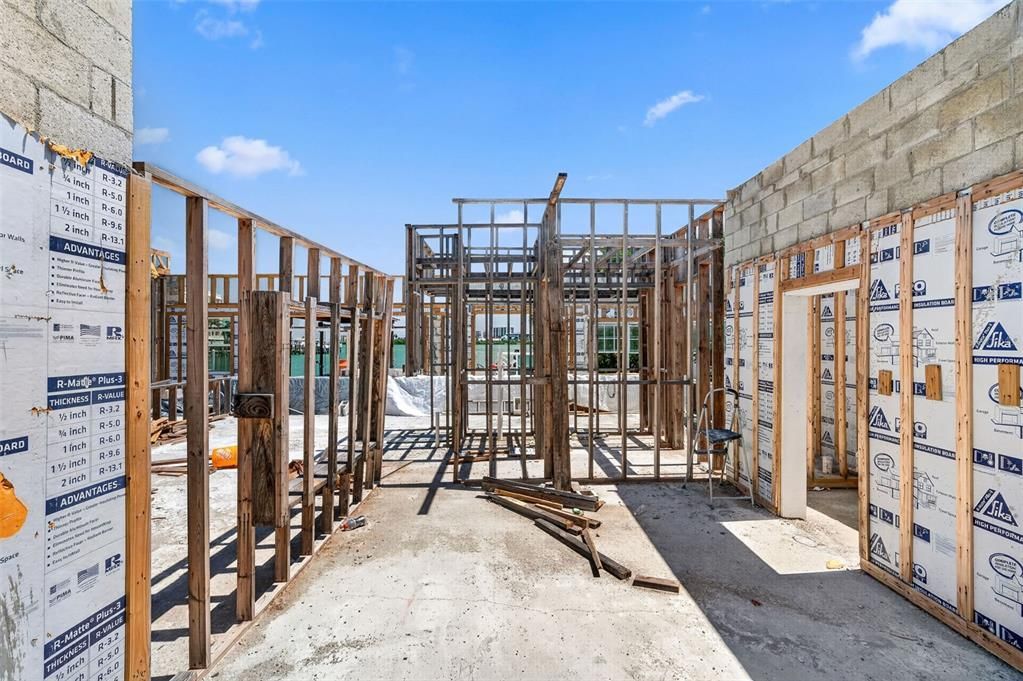 En Venta: $1,899,000 (3 camas, 3 baños, 1648 Pies cuadrados)
