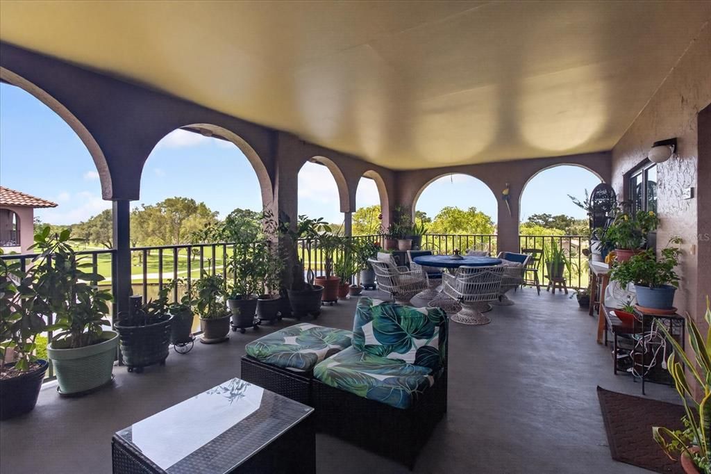 En Venta: $425,000 (2 camas, 2 baños, 1160 Pies cuadrados)