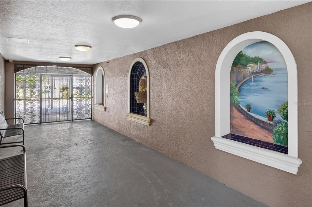 En Venta: $425,000 (2 camas, 2 baños, 1160 Pies cuadrados)