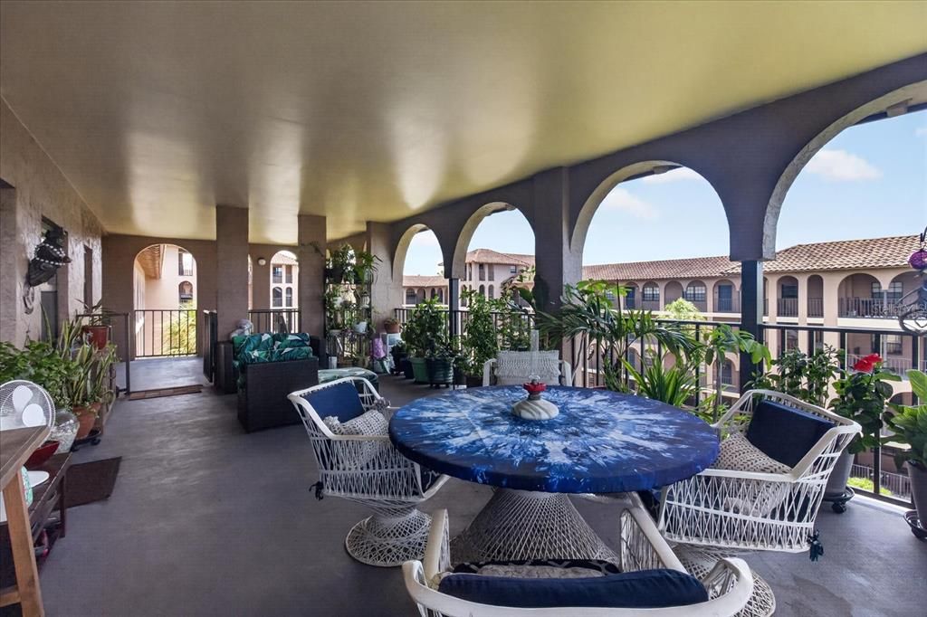 En Venta: $425,000 (2 camas, 2 baños, 1160 Pies cuadrados)