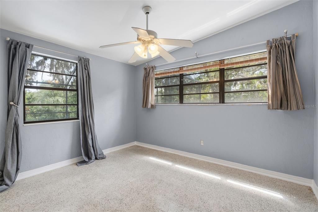 En Venta: $419,000 (3 camas, 2 baños, 1533 Pies cuadrados)