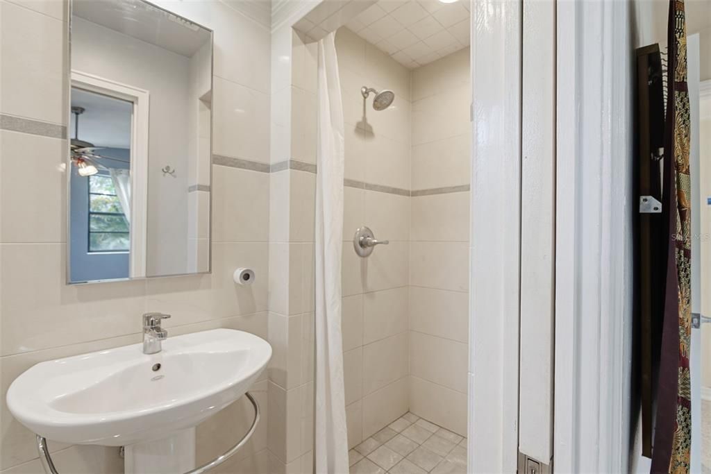 En Venta: $419,000 (3 camas, 2 baños, 1533 Pies cuadrados)
