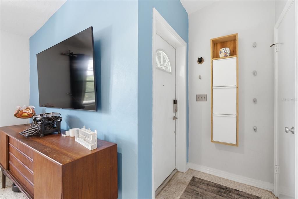 En Venta: $419,000 (3 camas, 2 baños, 1533 Pies cuadrados)