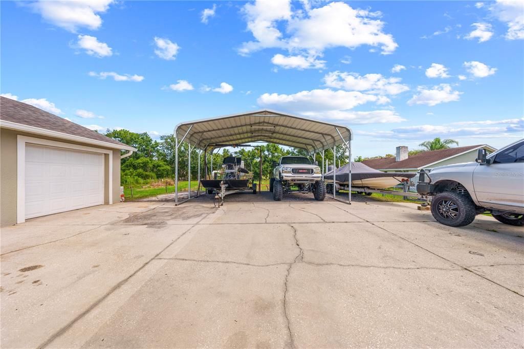 На продажу: $399,999 (3 спален, 2 ванн, 1652 Квадратных фут)