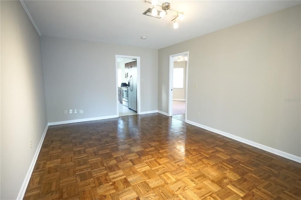 В аренду: $2,850 (3 спален, 2 ванн, 1702 Квадратных фут)