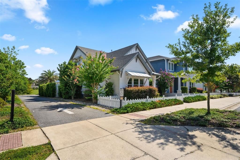 На продажу: $675,000 (4 спален, 3 ванн, 2742 Квадратных фут)