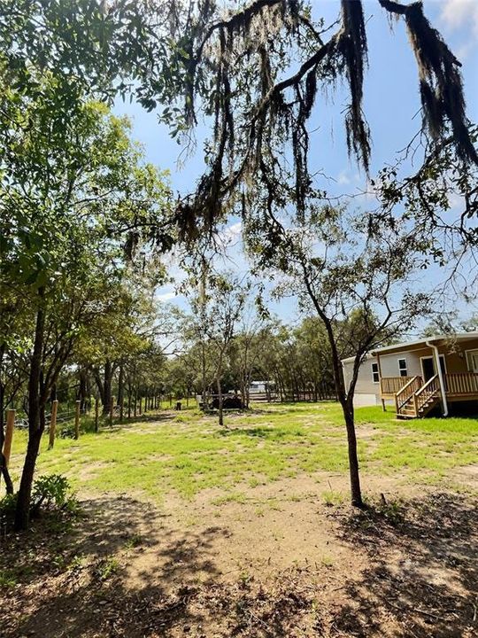 For Sale: $275,000 (3 beds, 2 baths, 924 Square Feet)