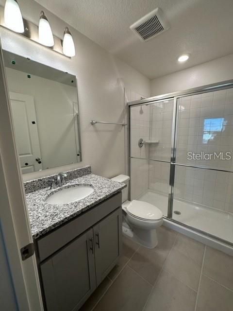 En Renta: $2,200 (3 camas, 2 baños, 1501 Pies cuadrados)