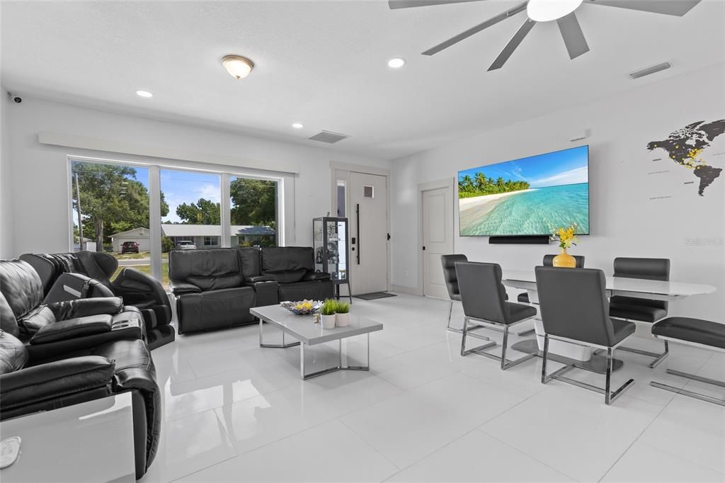 En Venta: $315,000 (3 camas, 2 baños, 1457 Pies cuadrados)