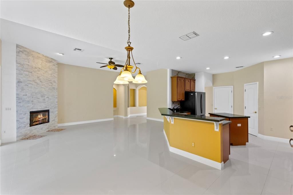 For Sale: $599,000 (4 beds, 3 baths, 2730 Square Feet)