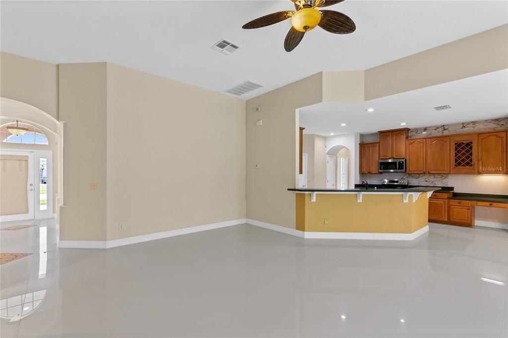 For Sale: $599,000 (4 beds, 3 baths, 2730 Square Feet)