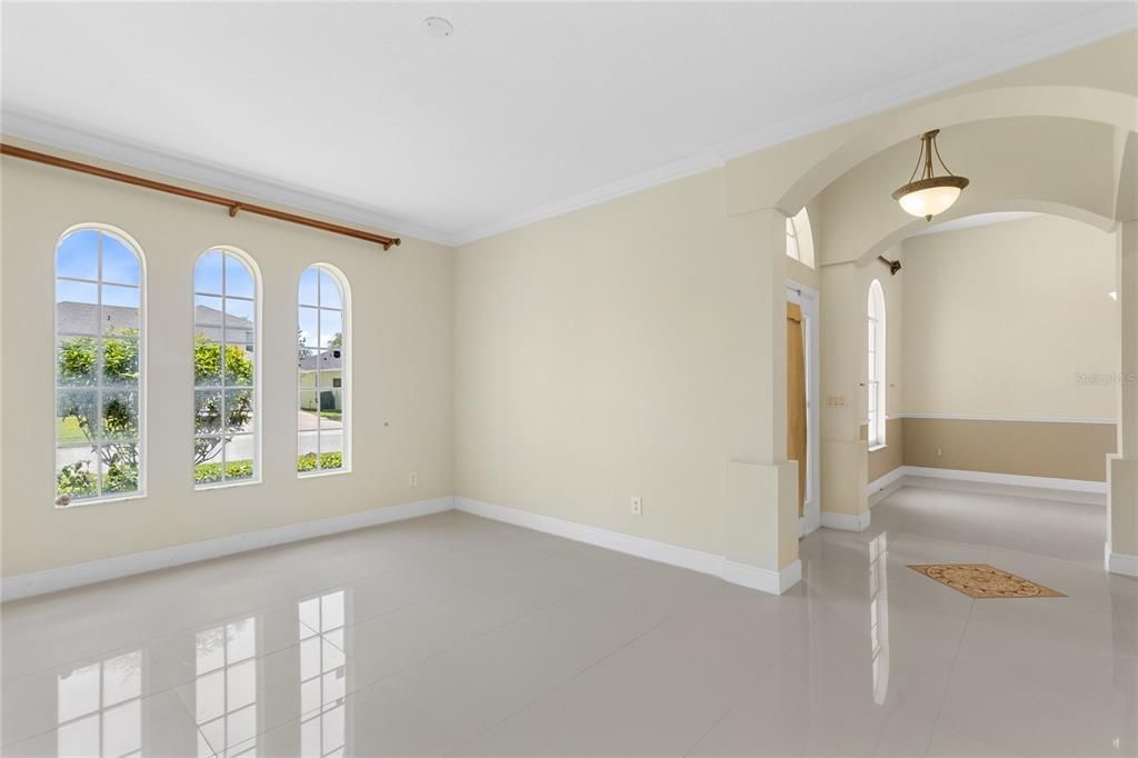For Sale: $599,000 (4 beds, 3 baths, 2730 Square Feet)