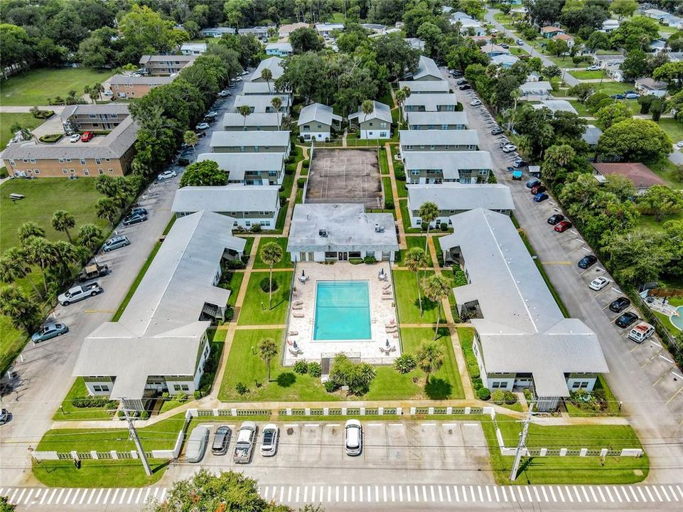 В аренду: $1,350 (2 спален, 2 ванн, 952 Квадратных фут)