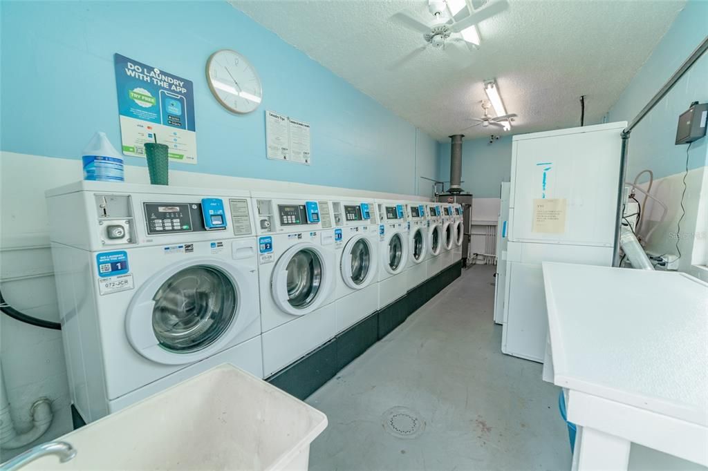В аренду: $1,350 (2 спален, 2 ванн, 952 Квадратных фут)