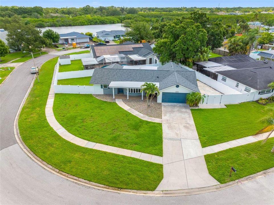 En Venta: $499,990 (3 camas, 2 baños, 1941 Pies cuadrados)