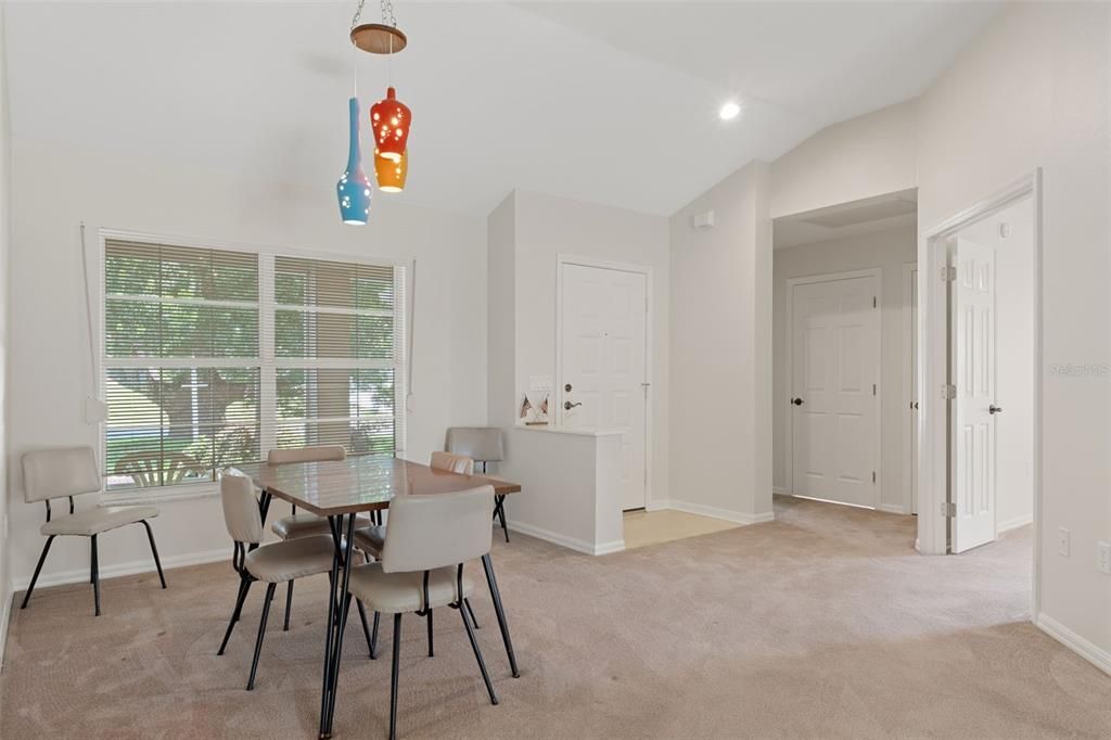 En Venta: $274,900 (3 camas, 2 baños, 1743 Pies cuadrados)