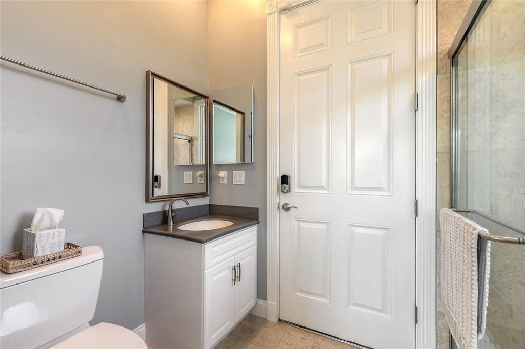 For Sale: $1,175,000 (4 beds, 4 baths, 3135 Square Feet)