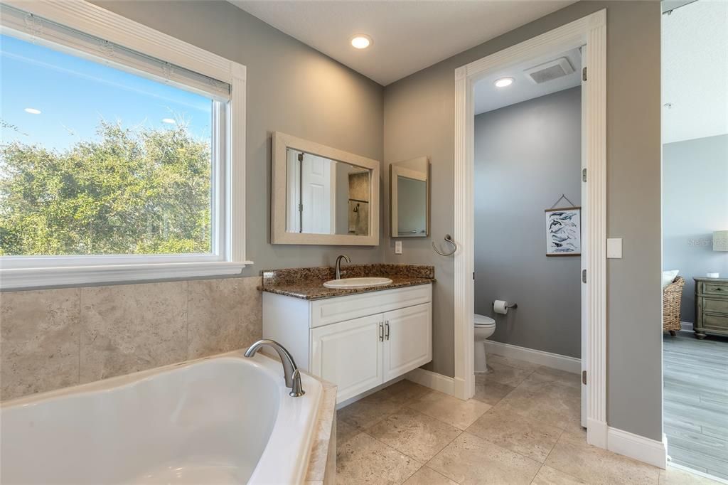 For Sale: $1,175,000 (4 beds, 4 baths, 3135 Square Feet)