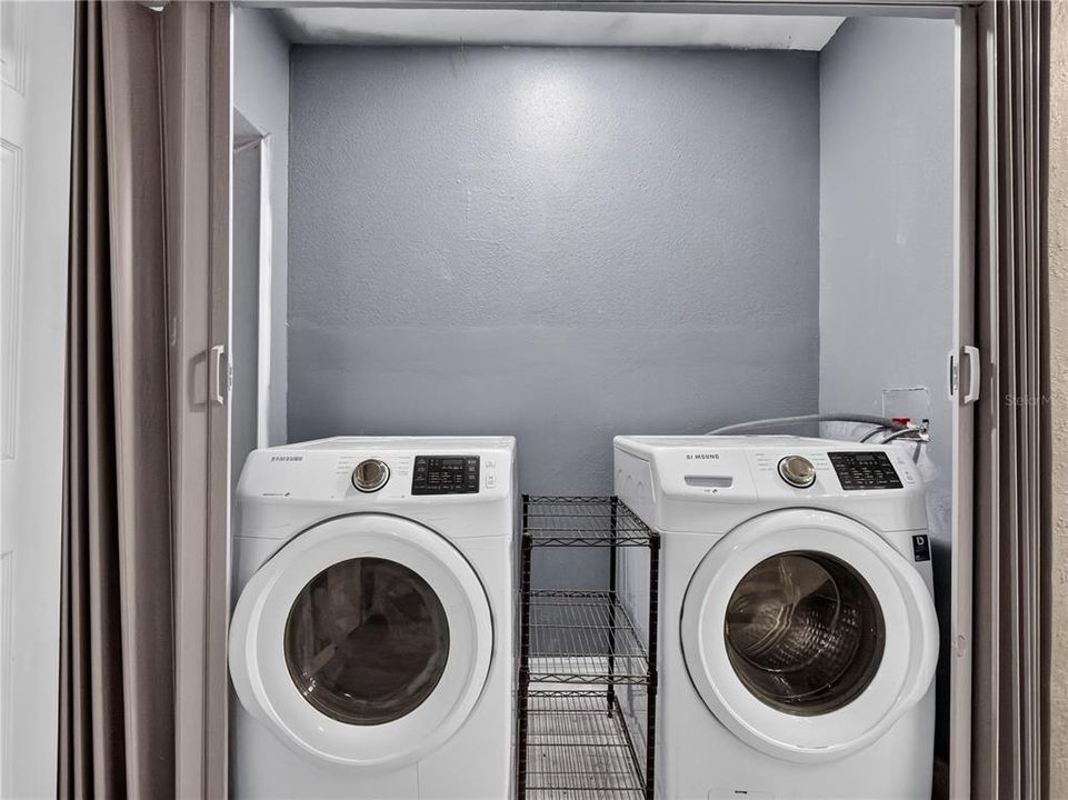 В аренду: $1,500 (2 спален, 1 ванн, 700 Квадратных фут)