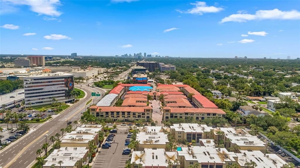 For Sale: $210,000 (1 beds, 1 baths, 776 Square Feet)