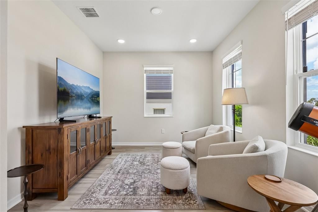 For Sale: $493,500 (3 beds, 2 baths, 1835 Square Feet)