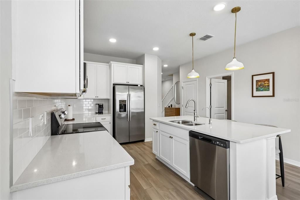 For Sale: $493,500 (3 beds, 2 baths, 1835 Square Feet)